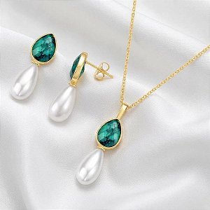 Colar e Brinco Pedras Naturais Esmeralda e Pérola Shell Ouro Semijoia